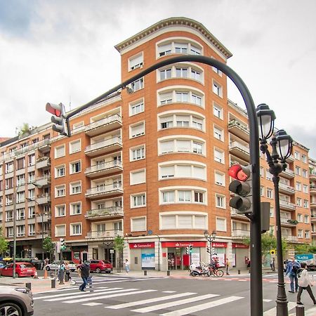 Elegante Y Recien Reformado En Abando Apartment Bilbao Exterior photo